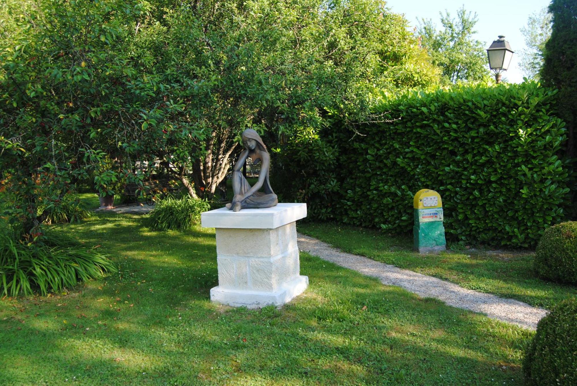 Les Insolites Du Grand Logis Marchais  ห้อง รูปภาพ